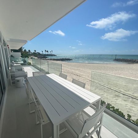 Palm Cay Marina And Resort Нассау Экстерьер фото